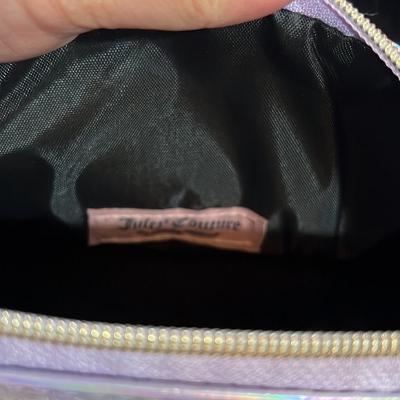 A pair of Juicy Couture Cosmetic Bags - Picture 3 of 12